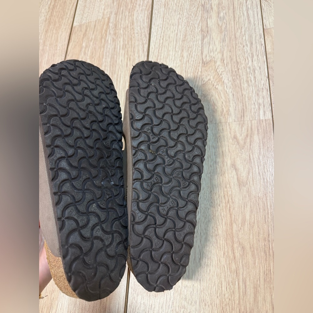 Birkenstock Arizona Sandals - Picture 5 of 6